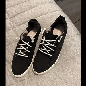 Black Timberland Sneakers